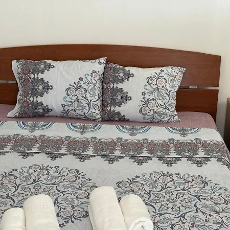 Airport Golubovci Apartment