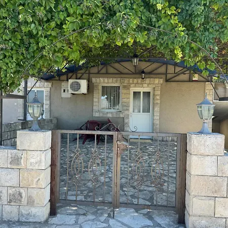 Airport Golubovci דירה פודגוריצה